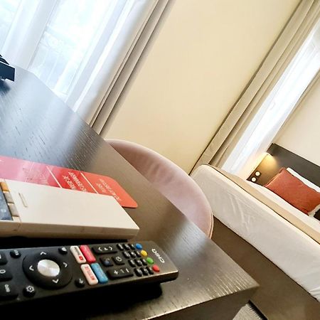 Evelia Hotels Νίκαια Εξωτερικό φωτογραφία