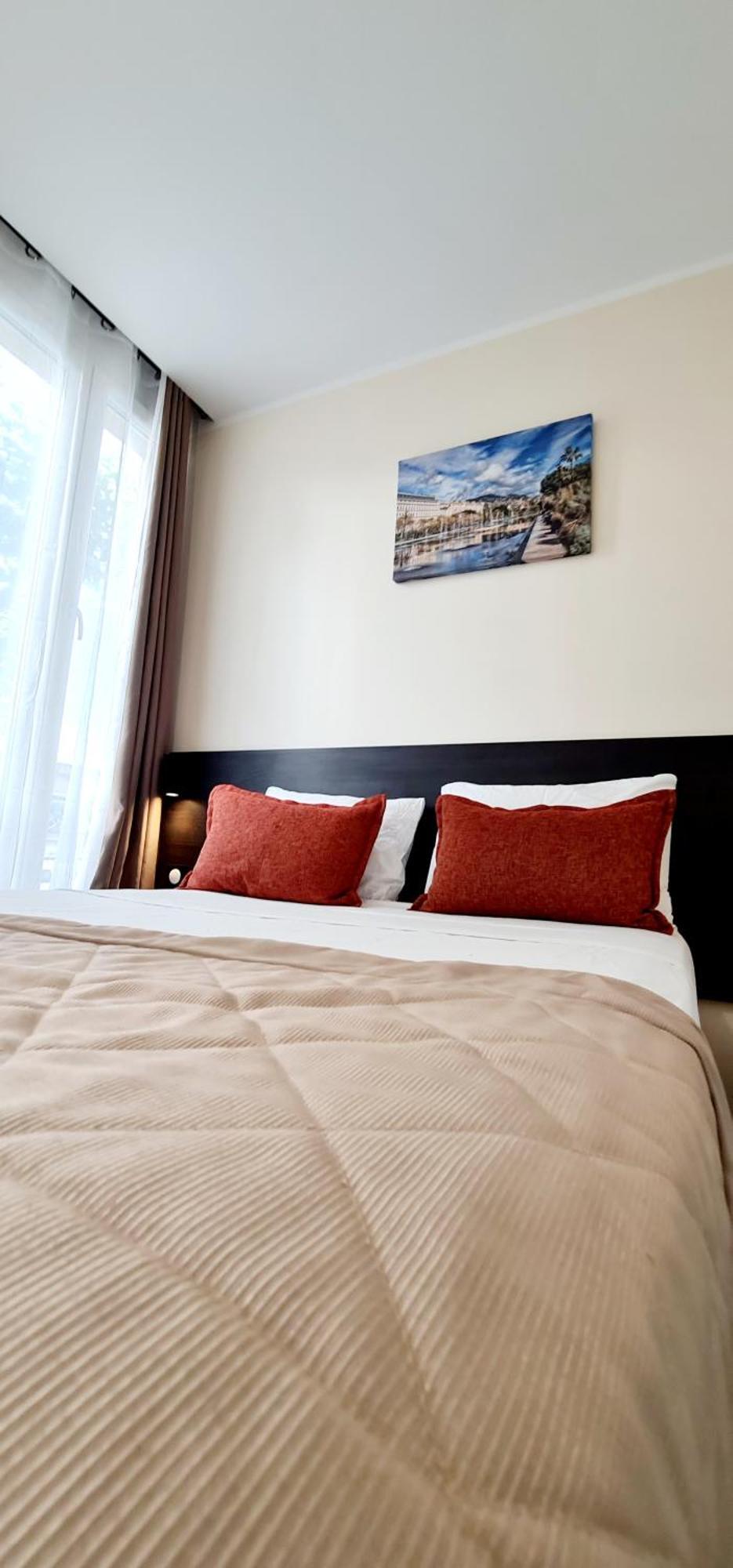 Evelia Hotels Νίκαια Εξωτερικό φωτογραφία