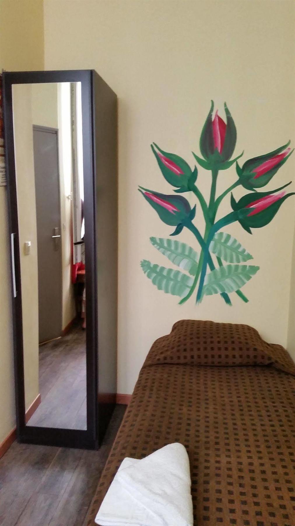 Evelia Hotels Νίκαια Εξωτερικό φωτογραφία